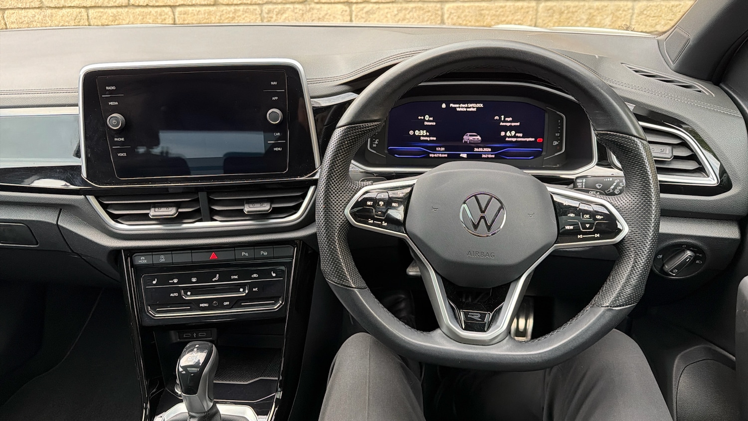 Used Volkswagen T-Roc 2022 for sale - 78081611: Photo 10