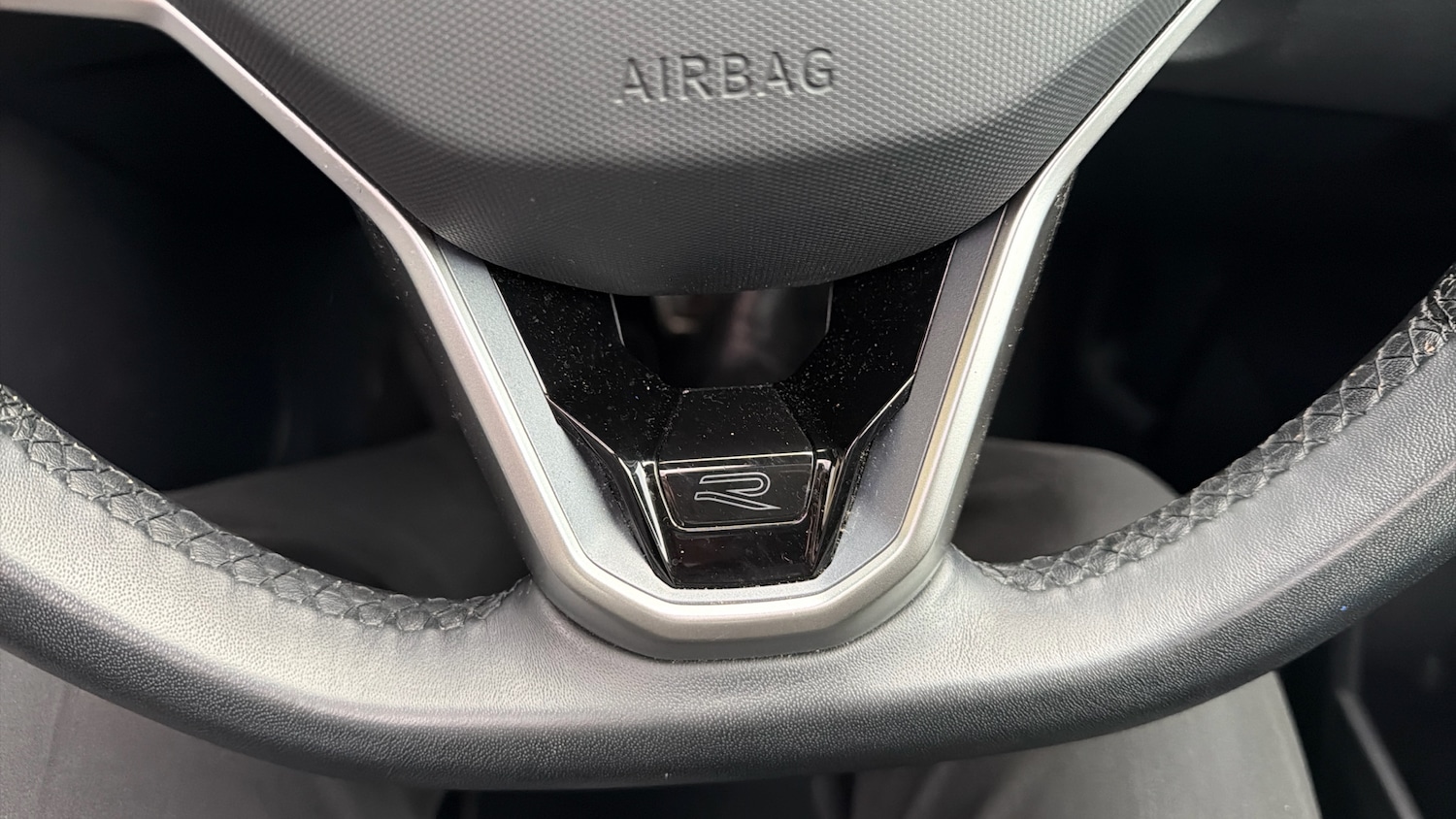 Used Volkswagen T-Roc 2022 for sale - 78081611: Photo 23