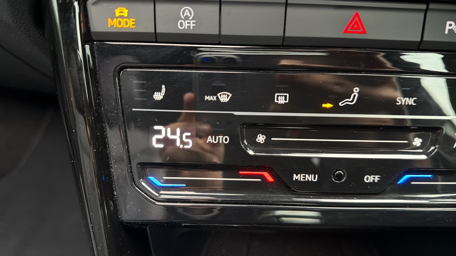 Used Volkswagen T-Roc 2022 for sale - 78081611: Photo 25