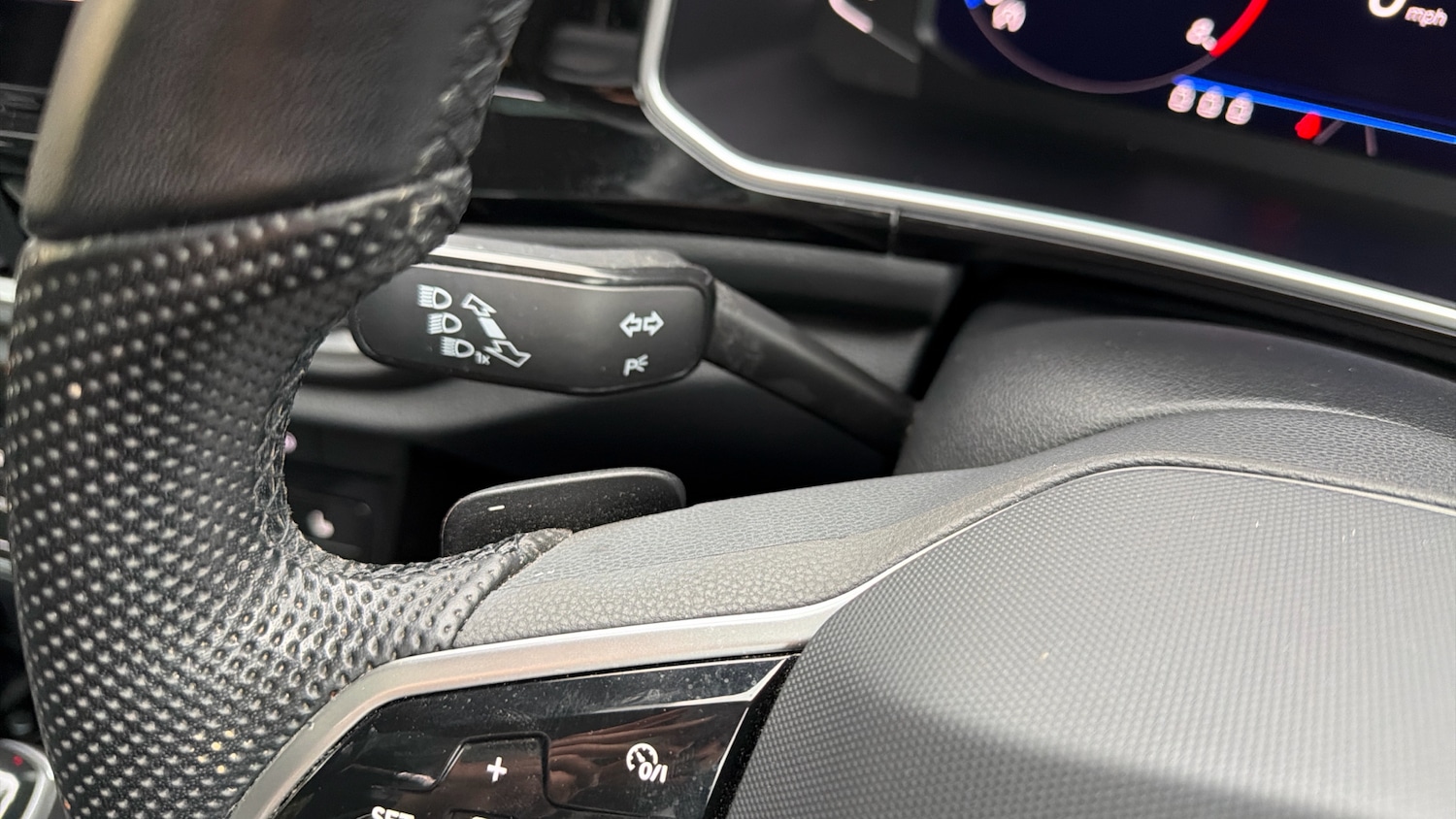 Used Volkswagen T-Roc 2022 for sale - 78081611: Photo 35