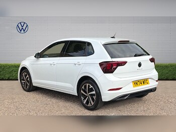 Used Volkswagen Polo 2024 for sale - 79431760: Photo