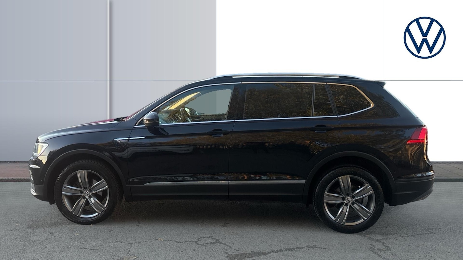 Used Volkswagen Tiguan Allspace 2019 for sale - 76709987: Photo 4