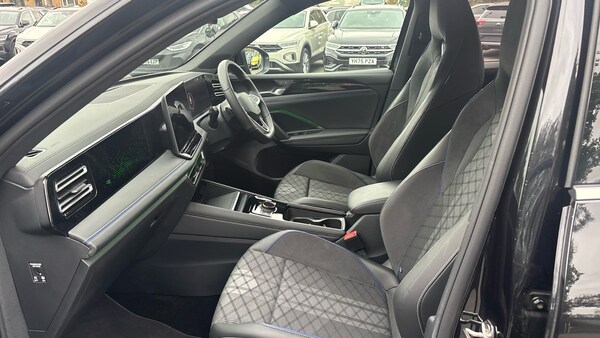 Used Volkswagen Tiguan 2024 for sale - 76196323: Photo 2