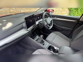 Used Volkswagen Golf 2025 for sale - 79057667: Photo
