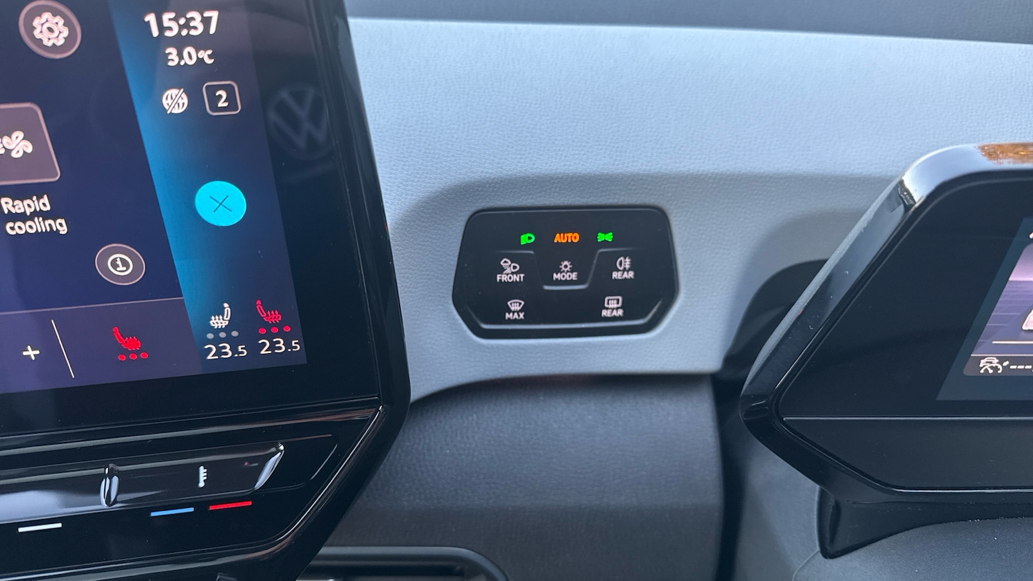 Used Volkswagen ID.3 2022 for sale - 76545188: Photo 32