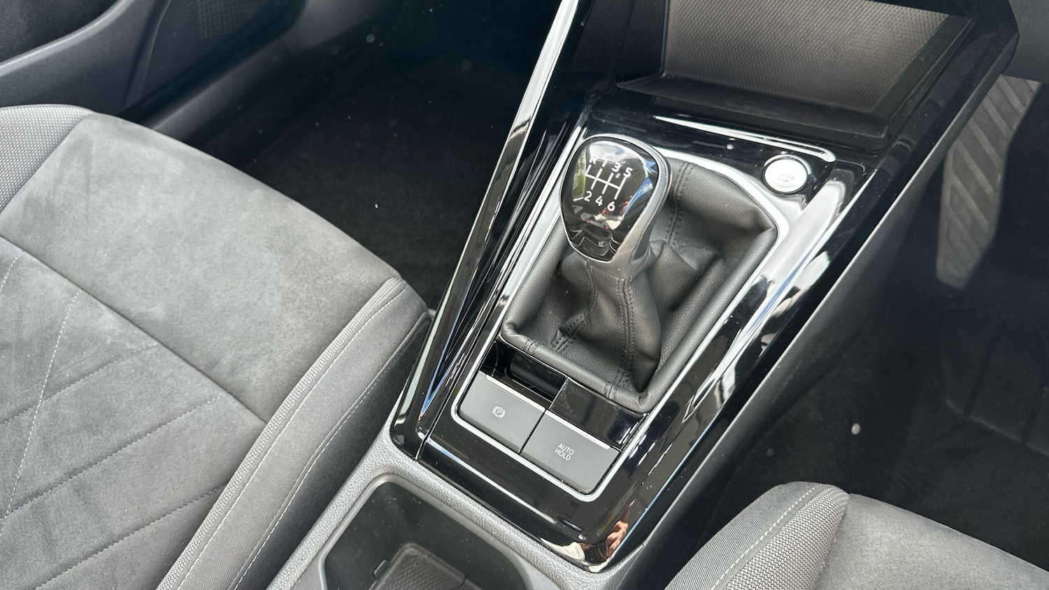 Used Volkswagen Golf 2023 for sale - 76101969: Photo 14