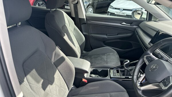 Used Volkswagen Golf 2023 for sale - 76101969: Photo 15