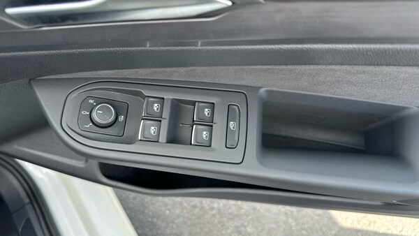 Used Volkswagen Golf 2023 for sale - 76101969: Photo 19