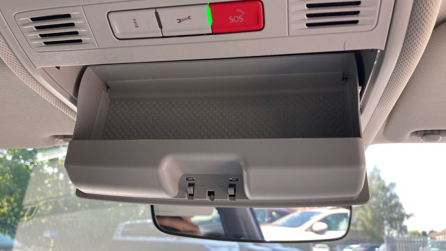 Vehicle 29