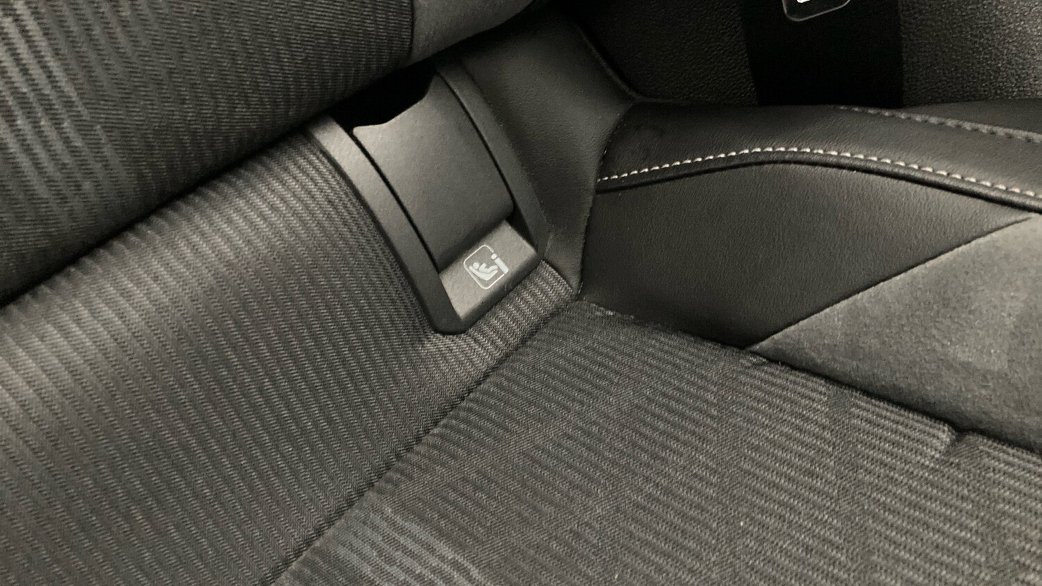 Used Volkswagen Golf 2022 for sale - 76428563: Photo 38