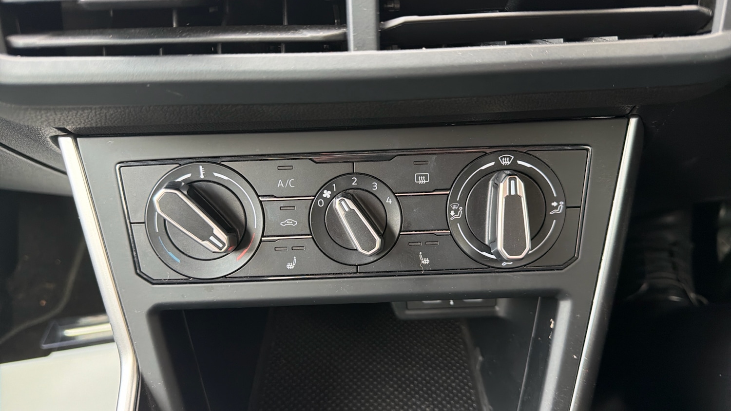 Used Volkswagen Polo 2024 for sale - 78038543: Photo 13