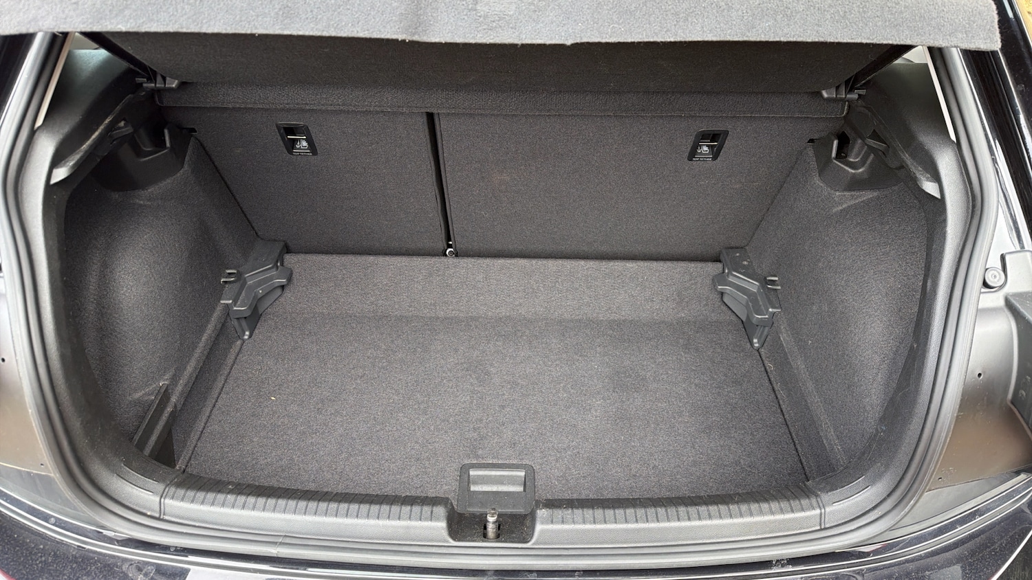 Used Volkswagen Polo 2024 for sale - 78038543: Photo 20