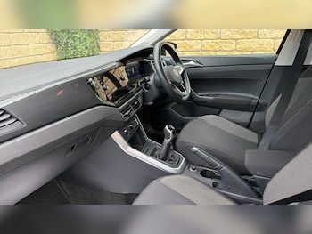 Used Volkswagen Polo 2024 for sale - 78038543: Photo