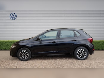 Used Volkswagen Polo 2024 for sale - 78038543: Photo