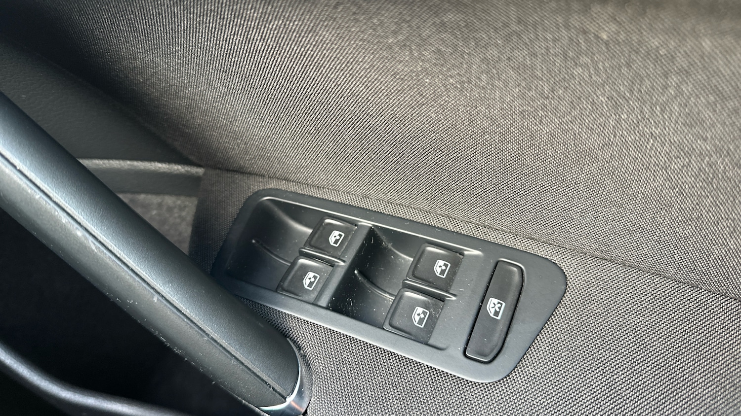 Used Volkswagen Golf 2018 for sale - 76393915: Photo 19