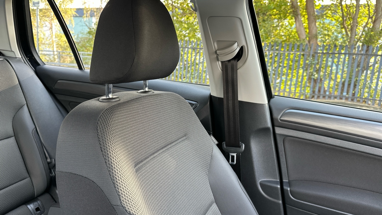 Used Volkswagen Golf 2018 for sale - 76393915: Photo 31