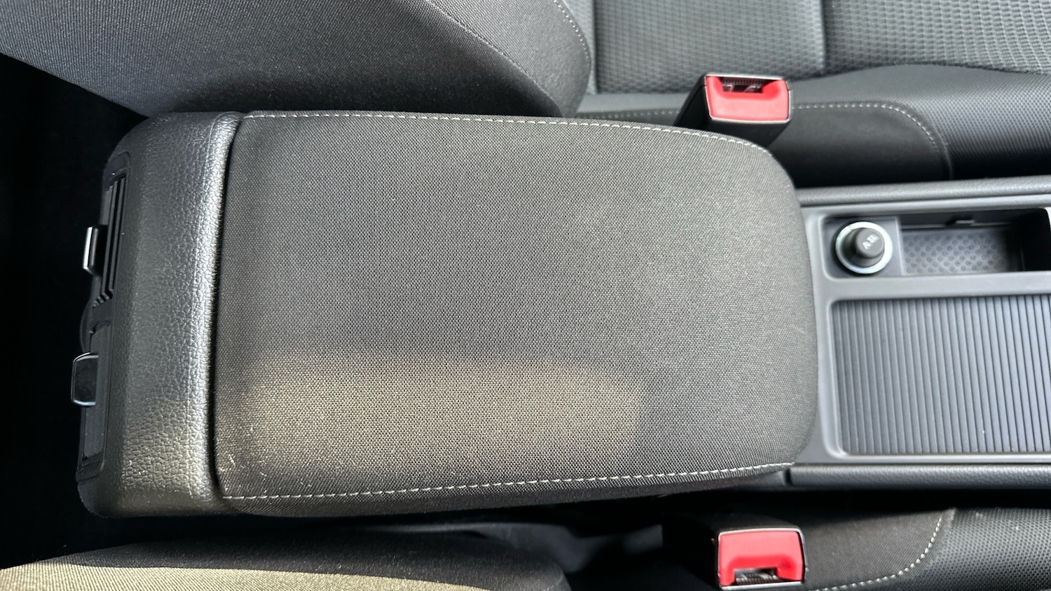 Used Volkswagen Golf 2018 for sale - 76393915: Photo 40