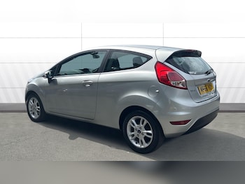 Used Ford Fiesta 2016 for sale - 78980295: Photo