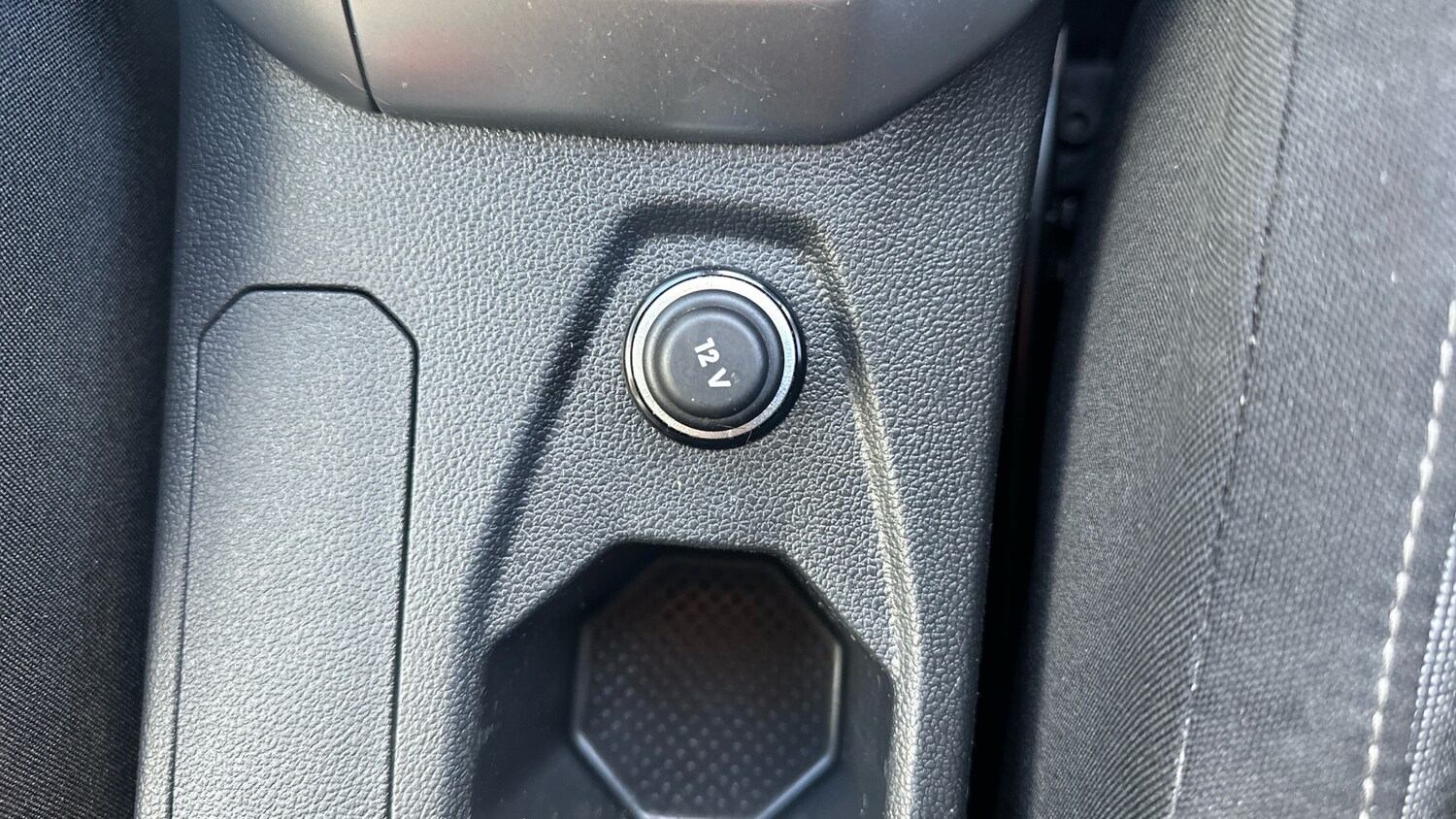 Used Volkswagen Polo 2022 for sale - 75975087: Photo 23