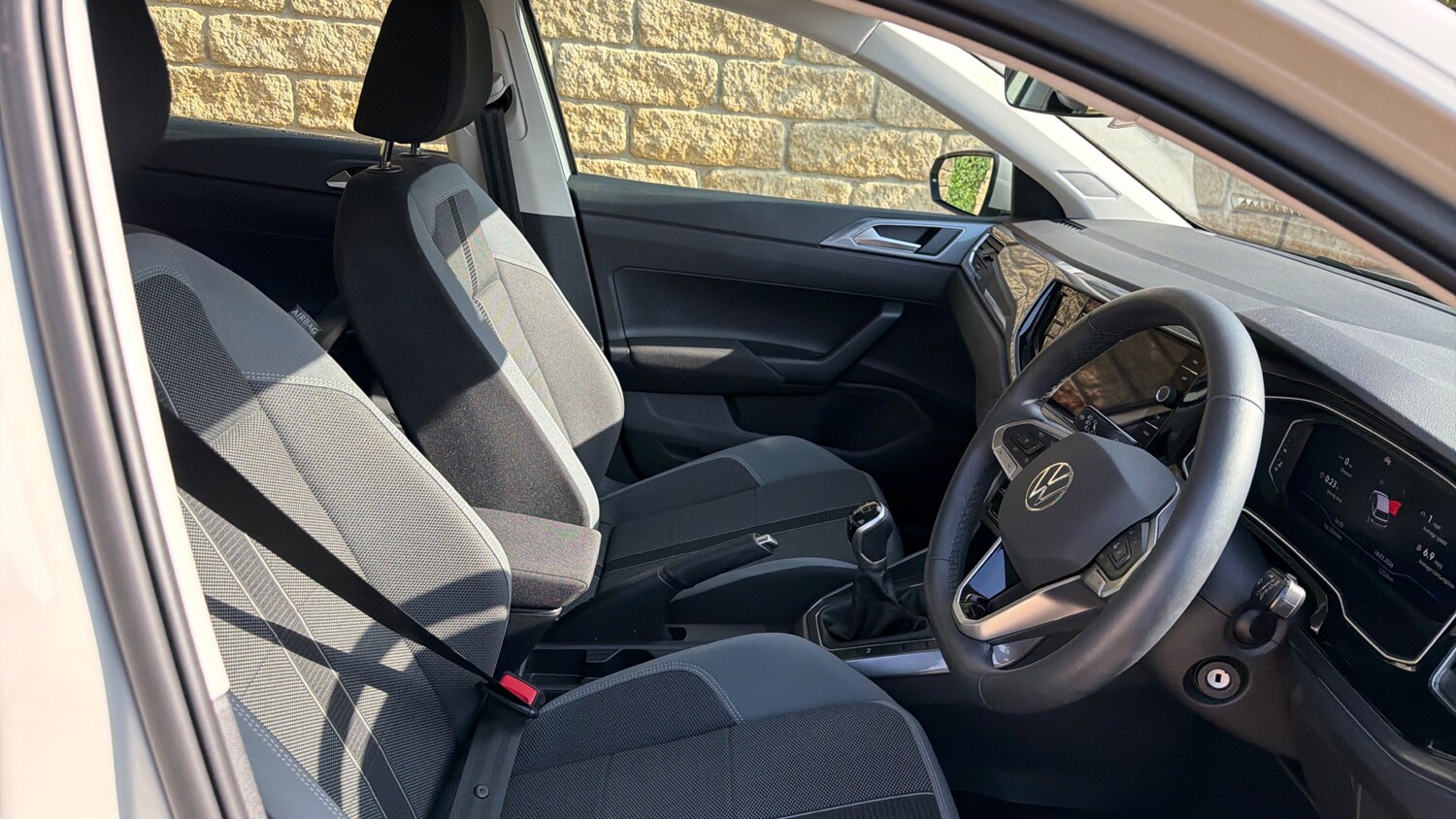 Used Volkswagen Polo 2023 for sale - 77945304: Photo 15