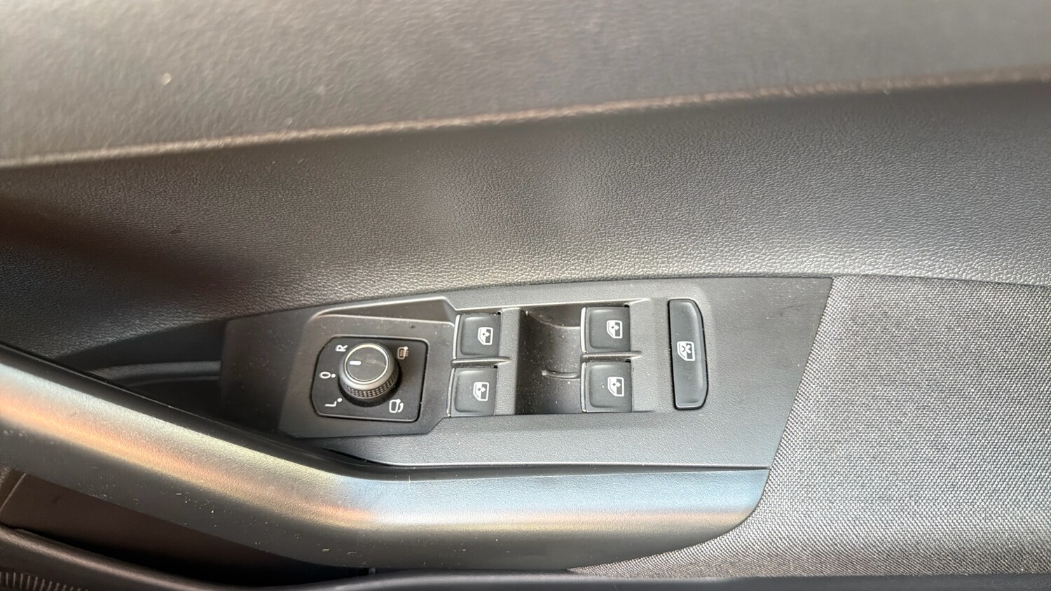 Used Volkswagen Polo 2023 for sale - 77945304: Photo 19