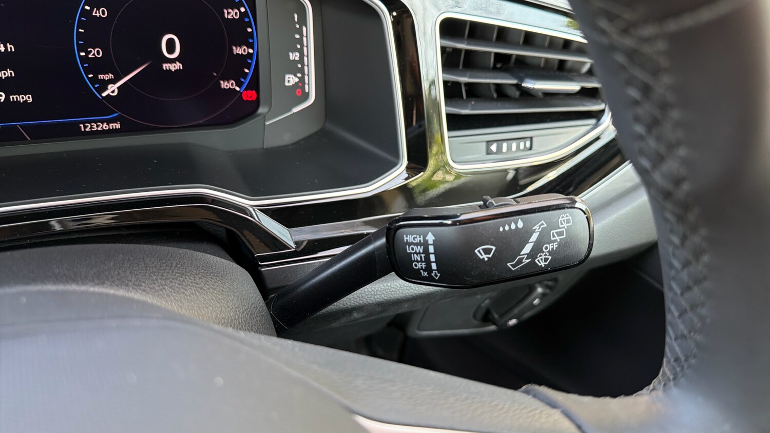 Used Volkswagen Polo 2023 for sale - 77945304: Photo 22