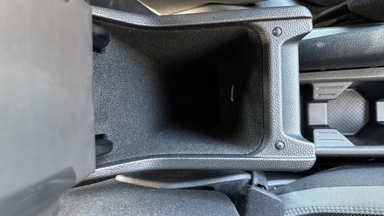 Used Volkswagen Polo 2023 for sale - 77945304: Photo 34