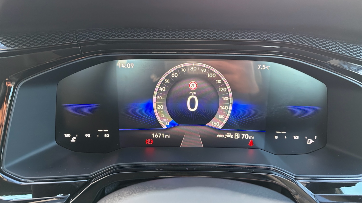 Used Volkswagen Polo 2025 for sale - 77282954: Photo 33