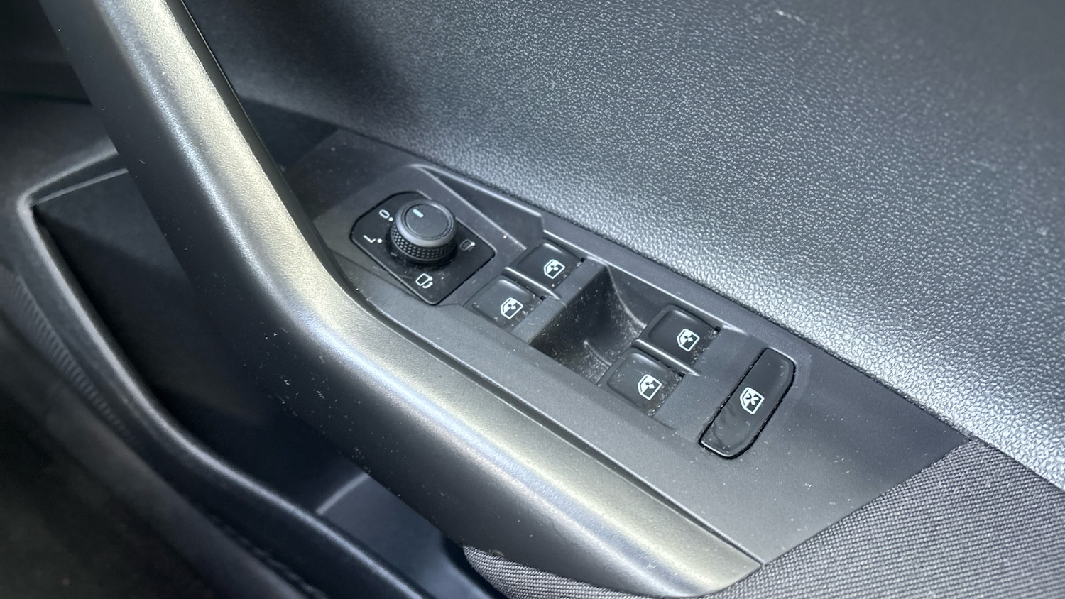 Used Volkswagen Taigo 2023 for sale - 76363312: Photo 28