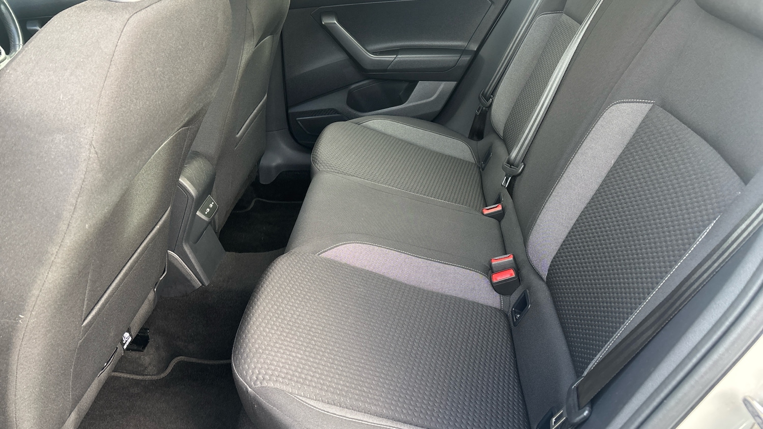 Used Volkswagen Taigo 2023 for sale - 76363312: Photo 41
