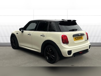 Used MINI Hatch 2019 for sale - 76273613: Photo