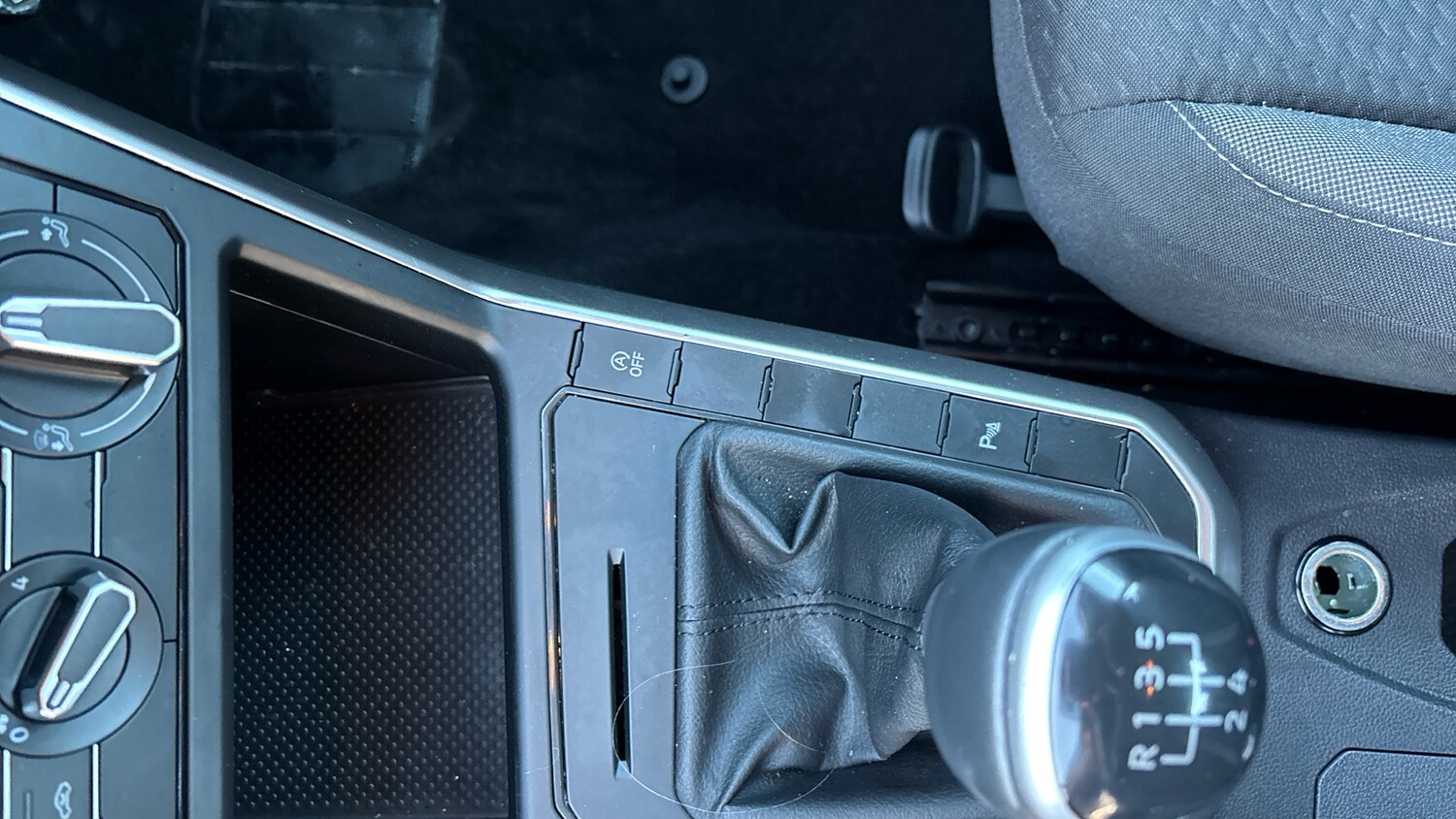 Used Volkswagen Polo 2023 for sale - 77350297: Photo 24