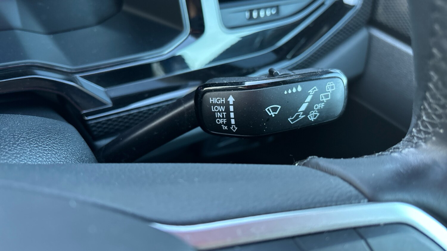 Used Volkswagen Polo 2023 for sale - 77350297: Photo 33