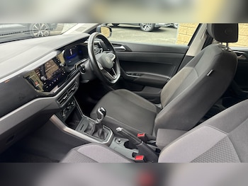 Used Volkswagen Polo 2023 for sale - 78820404: Photo