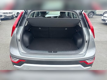 Used Kia Niro 2023 for sale - 77273509: Photo