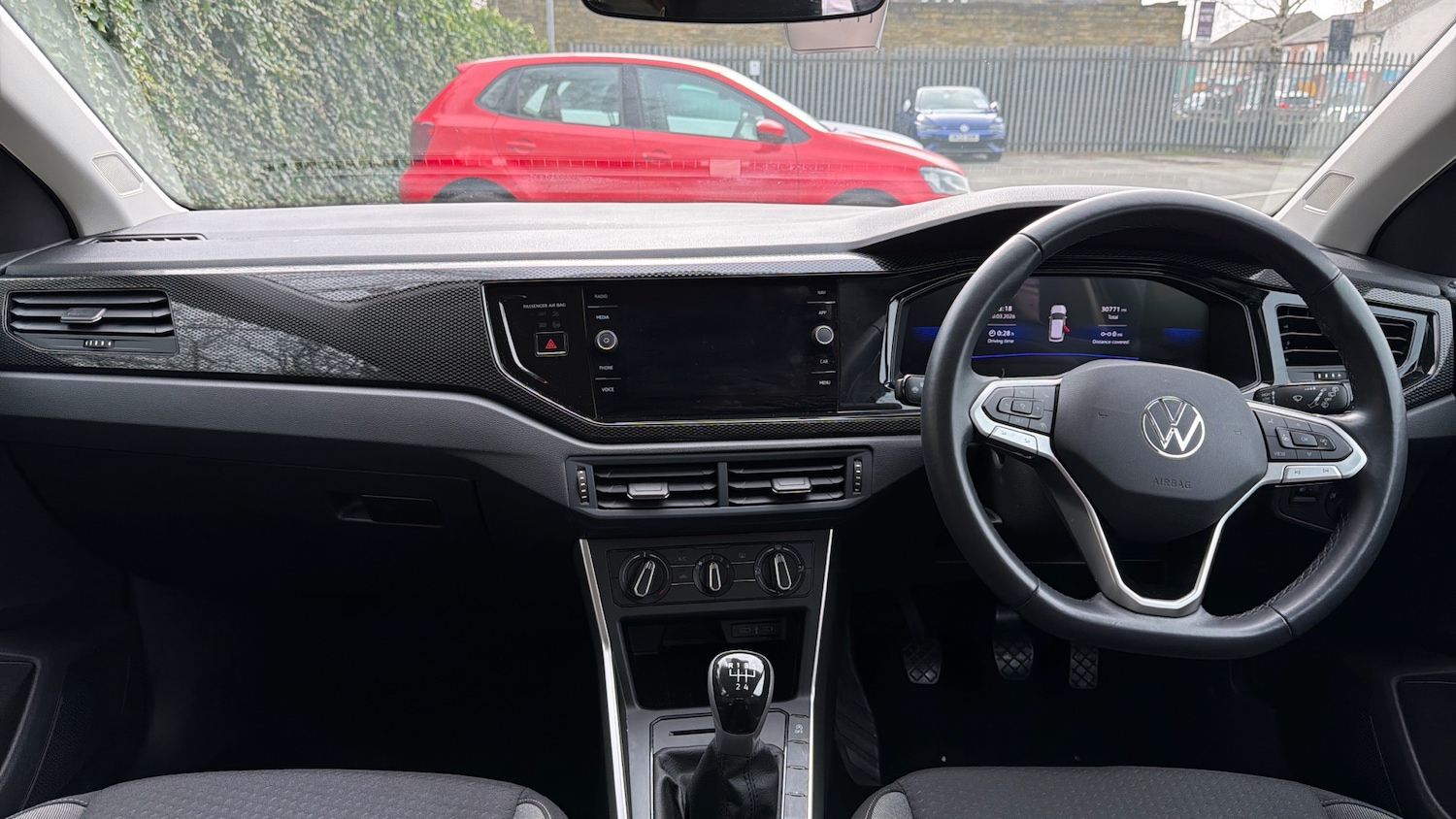 Used Volkswagen Polo 2024 for sale - 78070202: Photo 9