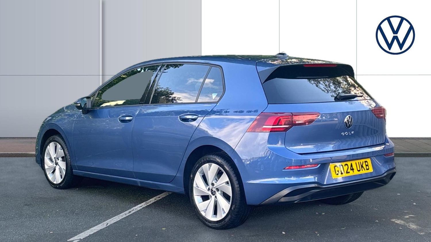 Used Volkswagen Golf 2024 for sale - 75955944: Photo 3