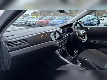 Used Volkswagen Polo 2023 for sale - 77070775: Photo