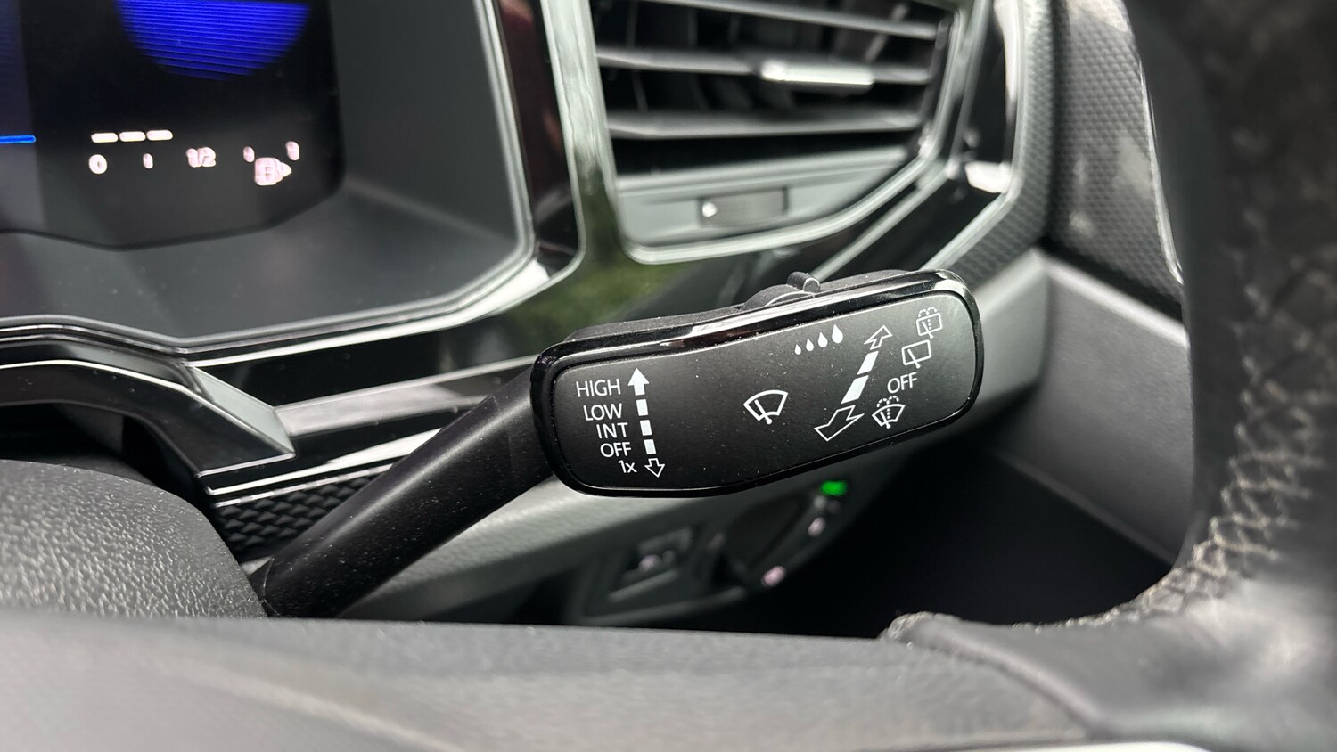 Used Volkswagen Polo 2023 for sale - 77434531: Photo 22