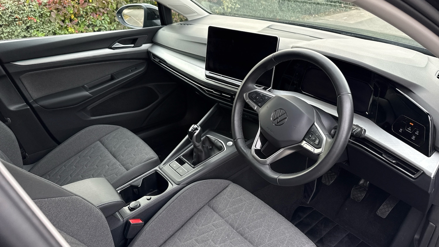 Used Volkswagen Golf 2024 for sale - 77116433: Photo 11