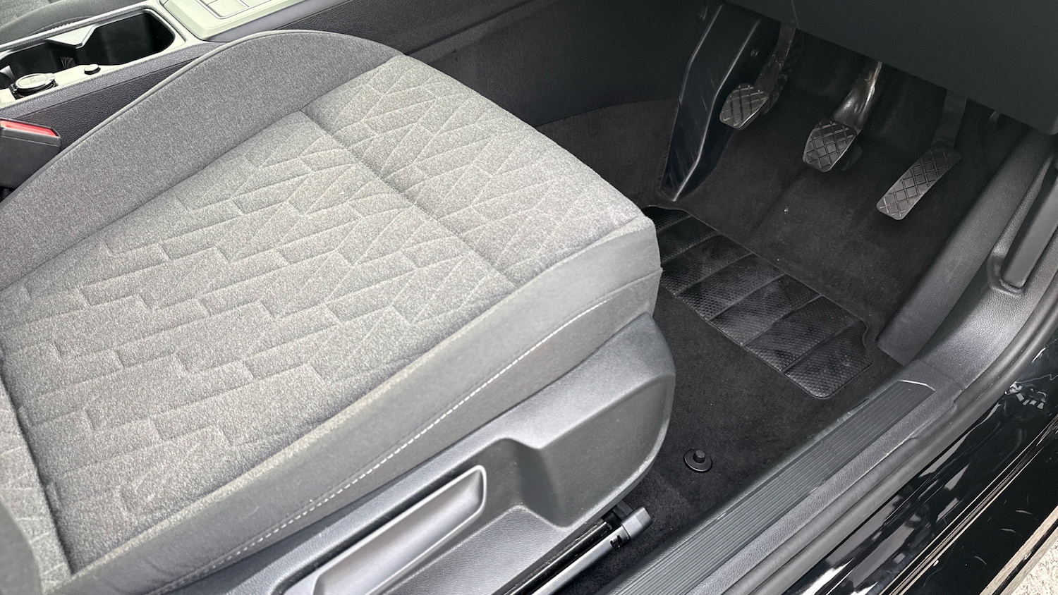 Used Volkswagen Golf 2024 for sale - 77116433: Photo 45