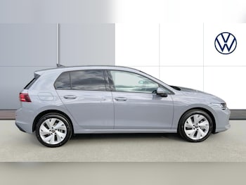 Used Volkswagen Golf 2025 for sale - 75421633: Photo