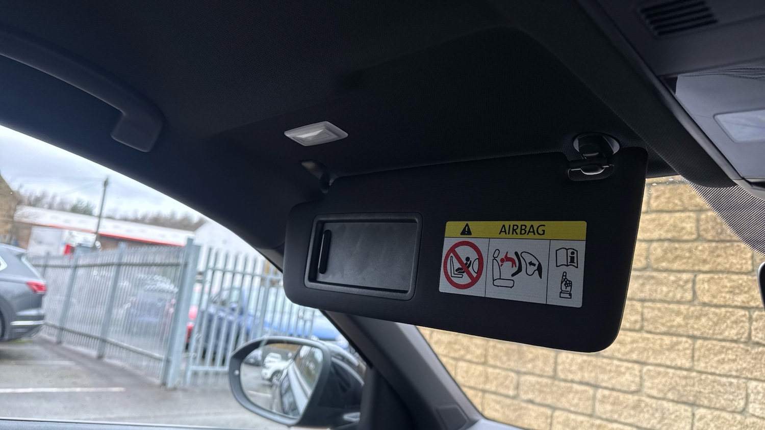 Used Volkswagen T-Roc 2025 for sale - 78163151: Photo 32