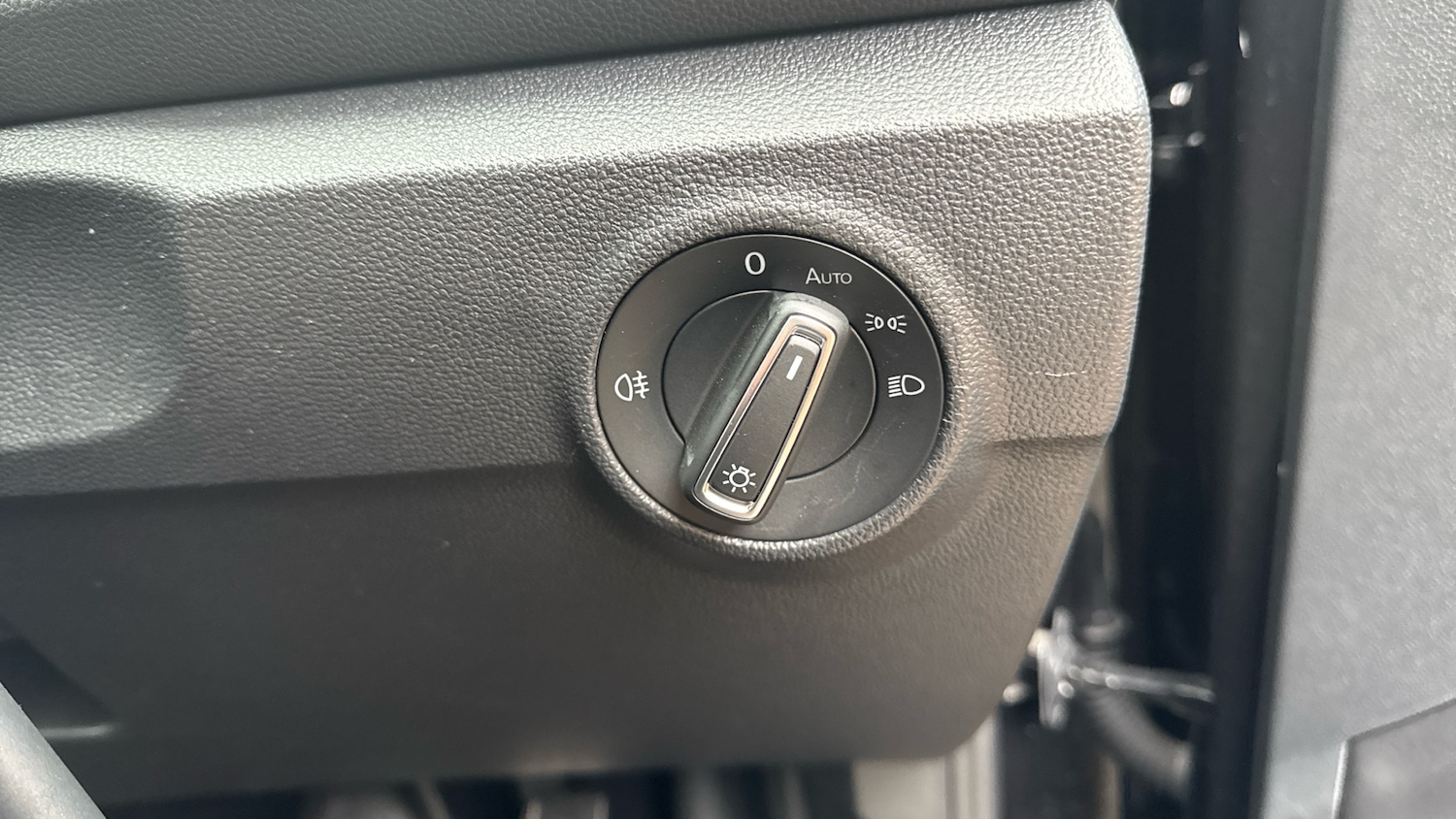 Used Volkswagen T-Roc 2025 for sale - 78163151: Photo 34