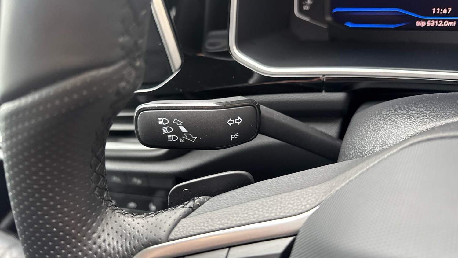 Used Volkswagen T-Roc 2025 for sale - 78163151: Photo 35