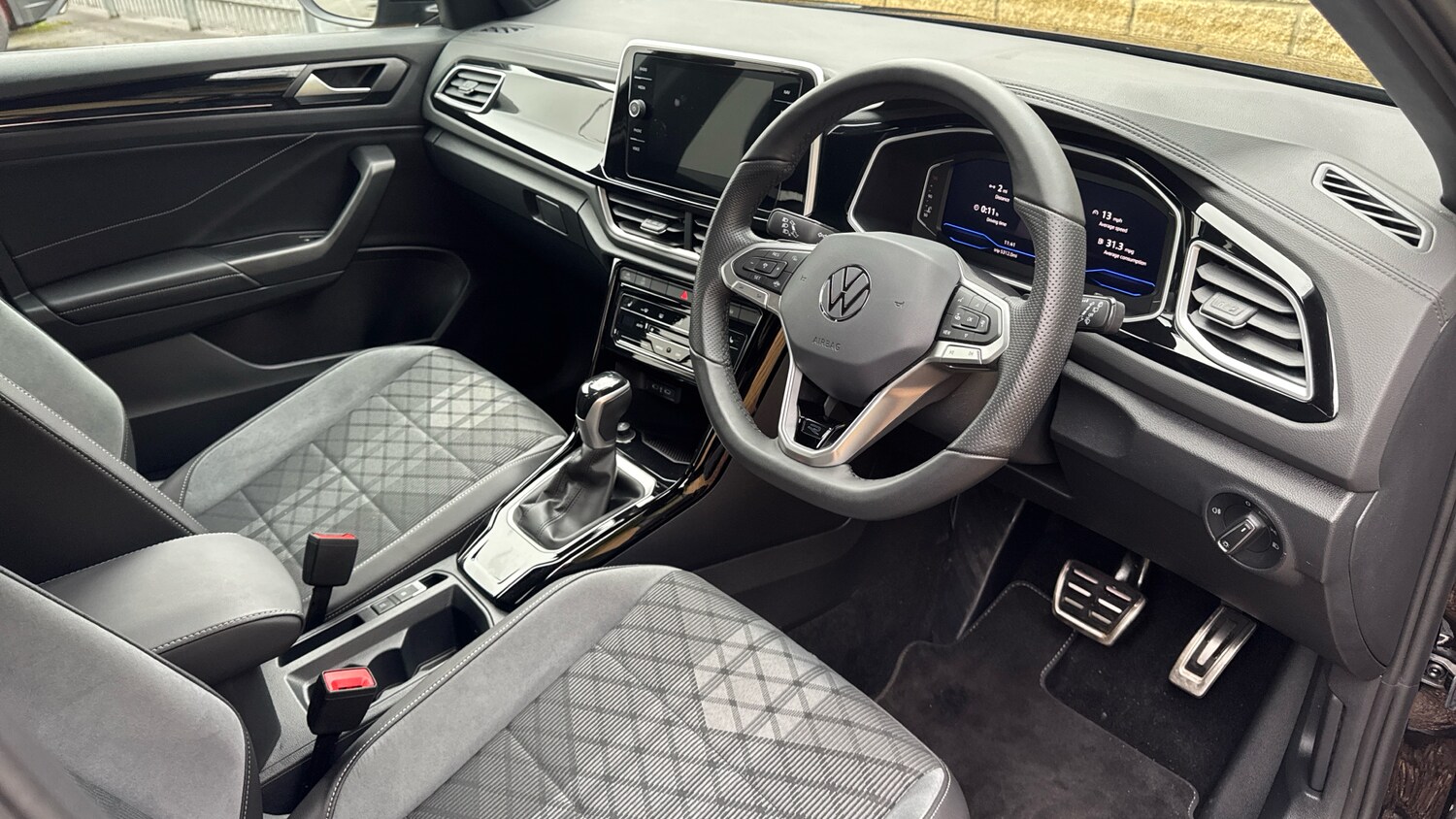 Used Volkswagen T-Roc 2025 for sale - 78163151: Photo 6