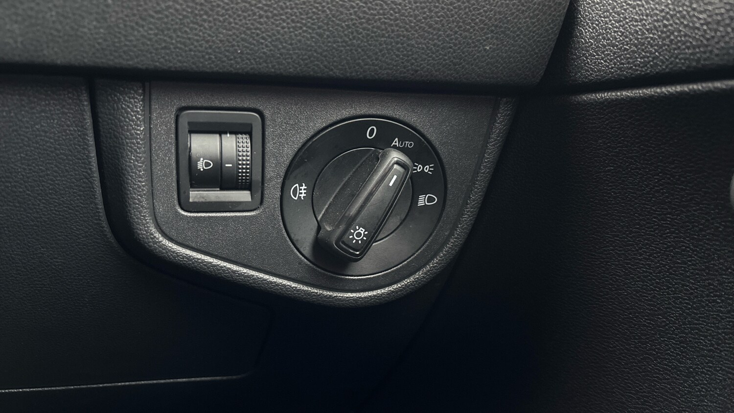 Used Volkswagen Polo 2018 for sale - 77515367: Photo 27