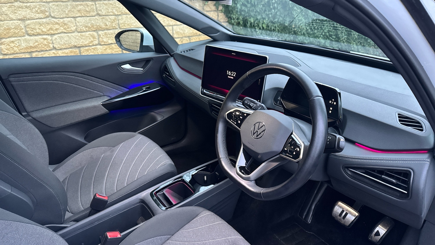 Used Volkswagen ID.3 2025 for sale - 77483631: Photo 6