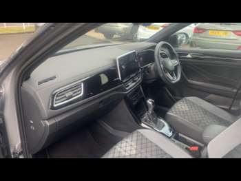 Used Volkswagen T-Roc 2022 for sale - 74854476: Photo