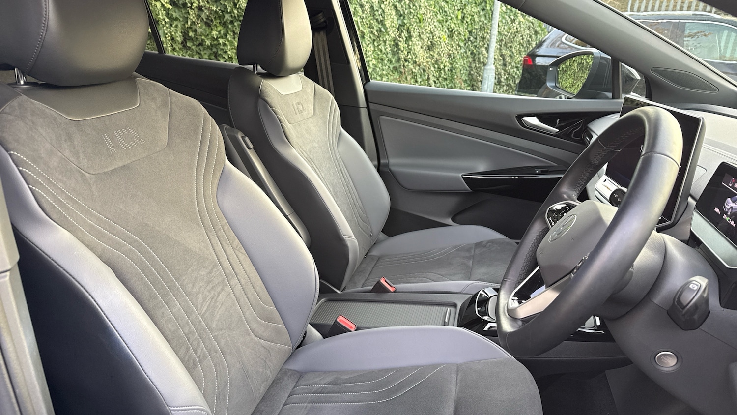 Used Volkswagen ID.4 2025 for sale - 76741037: Photo 15